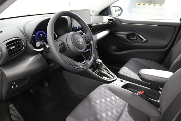 Toyota Yaris 1.5 VVT-i HSD Trend