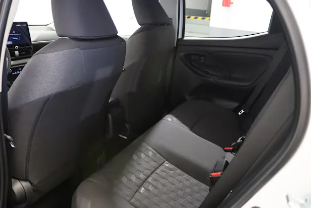 Toyota Yaris 1.5 VVT-i HSD Trend