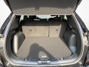 https://vehicle.imgix.net/4299758/c3f77a36-6836-4642-9993-8f9c08cf078f.jpg