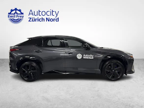 https://vehicle.imgix.net/4299845/c470d81d-2434-4add-aa8b-b634f635037e.jpg