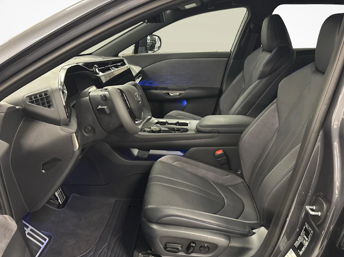Fahrzeugbild LEXUS RZ
