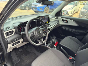 Fahrzeugbild SUZUKI Swift 1.2 Sakura Top Hybrid 4x4