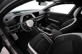 https://vehicle.imgix.net/4299877/e0fad5c3-987a-4513-aa1d-99c3d44315e6.jpg