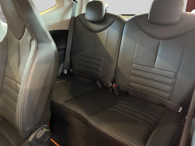 Toyota Aygo 1.0 VVT-i x / 8-fach bereift / frisch ab MFK
