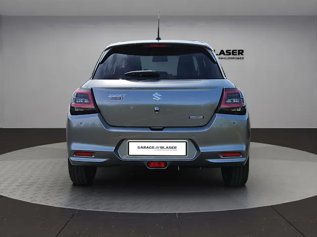 Suzuki Swift 1.2 Sakura Top Hybrid