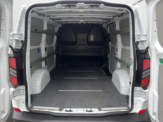 Ford Transit C Van 320 L1 2.0 EcoBlue 136 Trend