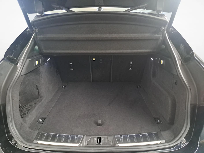 image du véhicule JAGUAR F-PACE