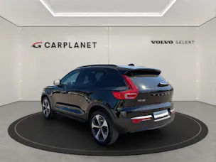 Volvo XC40 2.0 B3 MH Plus Dark .