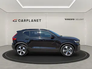 Volvo XC40 2.0 B3 MH Plus Dark .