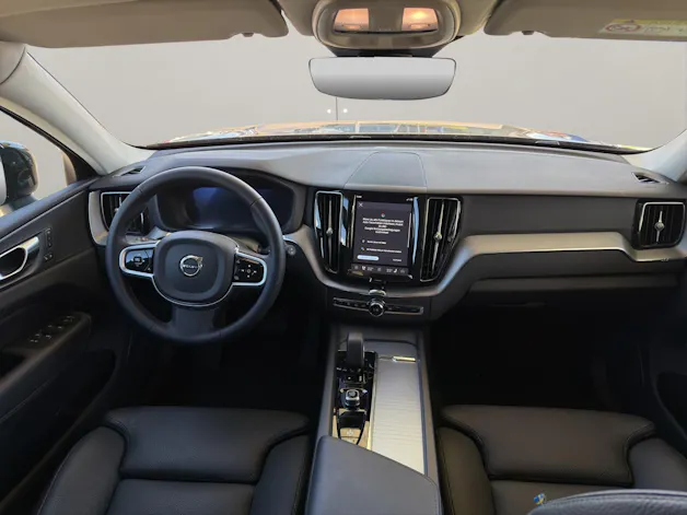 Volvo XC60 2.0 B5 MH Plus Dark AWD