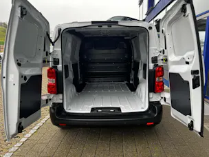 Peugeot Expert Kaw. Standard 1.5 BlueHDi 120 S/S