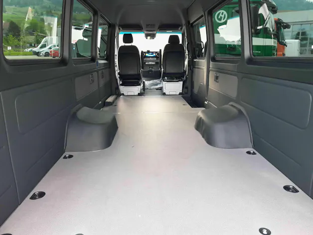 Mercedes-Benz Sprinter 519 CDI PRO KA eL 4x2