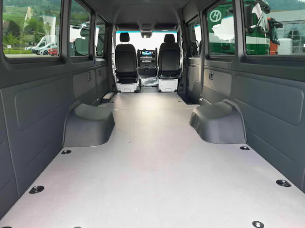 Mercedes-Benz Sprinter 519 CDI PRO KA eL 4x2