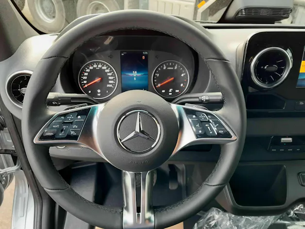 Mercedes-Benz Sprinter 519 CDI PRO KA eL 4x2