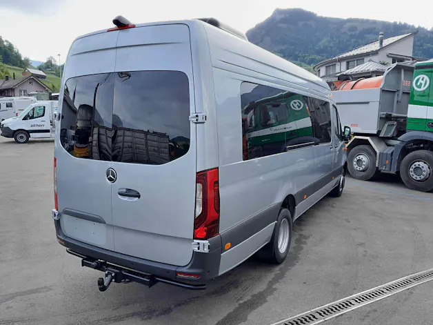 Mercedes-Benz Sprinter 519 CDI PRO KA eL 4x2