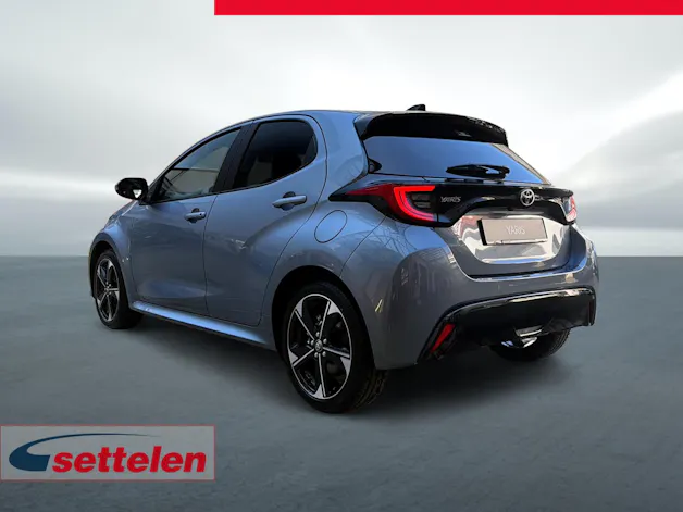 Toyota Yaris 1.5 VVT-i HSD Premium