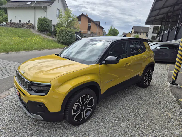 Jeep Avenger 1.2 MHEV Summit & Sky