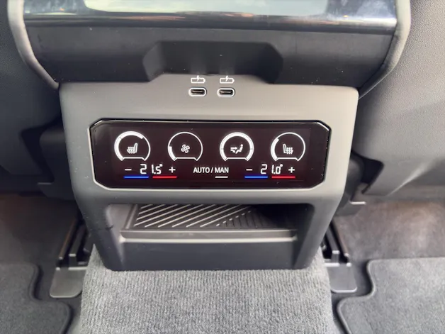 BMW M5 xDrive Touring