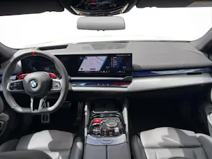 BMW M5 xDrive Touring