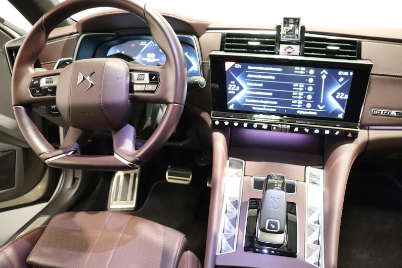 image du véhicule DS AUTOMOBILES DS9