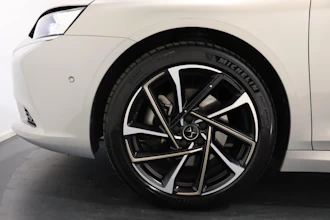 https://vehicle.imgix.net/4300048/1c25b4a3-fcc3-4b24-aa9b-b1299d78f521.JPG