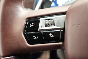 image du véhicule DS AUTOMOBILES 9 1.6 E-Tense Rivoli+
