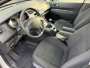 Peugeot 5008 1.6 HDi 115 AC Business Line