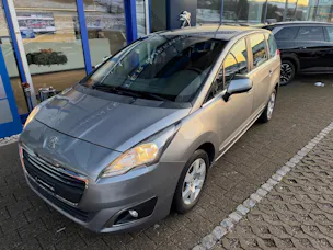 Peugeot 5008 1.6 HDi 115 AC Business Line