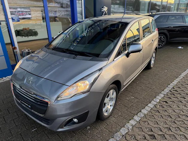Peugeot 5008 1.6 HDi 115 AC Business Line