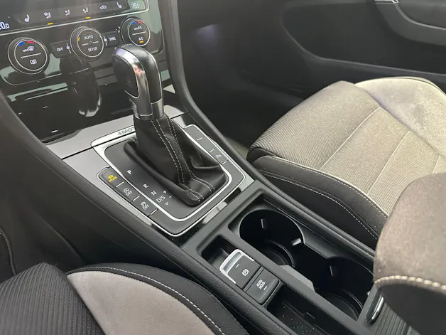 VW Golf VII 2.0 TSI R DSG 4motion