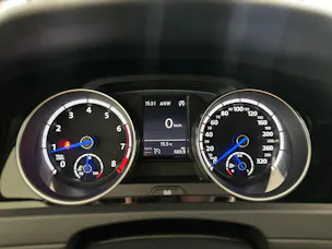 VW Golf VII 2.0 TSI R DSG 4motion