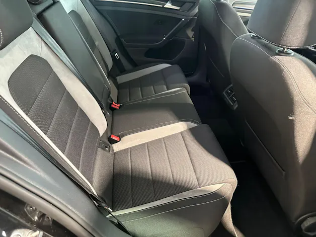 VW Golf VII 2.0 TSI R DSG 4motion