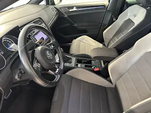 VW Golf VII 2.0 TSI R DSG 4motion