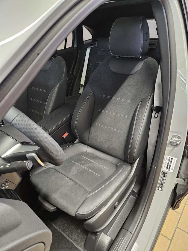 Mercedes-Benz GLA 220 d 4Matic AMG Line Swiss Star