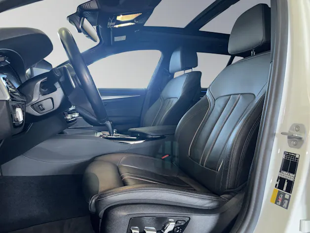 BMW 530e xDrive SAG Touring