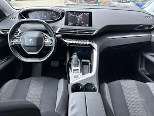 Peugeot 5008 1.5 BlueHDi Business Line