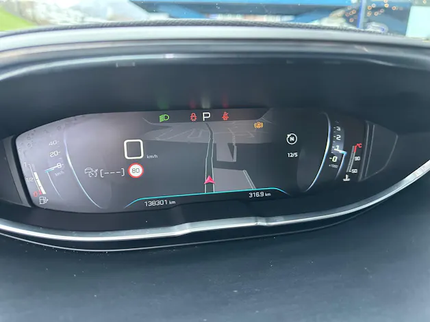 Peugeot 5008 1.5 BlueHDi Business Line
