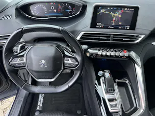 Peugeot 5008 1.5 BlueHDi Business Line