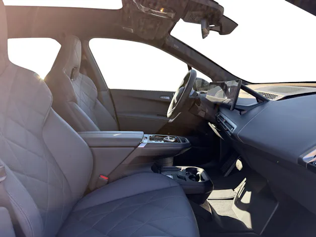 BMW iX xDrive60