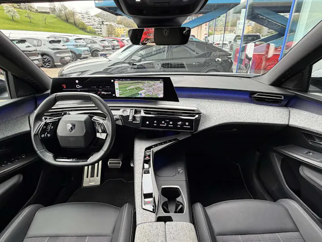Peugeot 5008 1.2 Hybrid GT