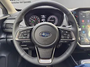 Subaru Crosstrek 2.0i e-Boxer Swiss Plus