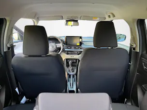 Suzuki Swift 1.2 Sakura Top Hybrid 4x4