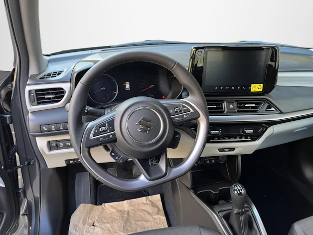 Suzuki Swift 1.2 Sakura Top Hybrid 4x4