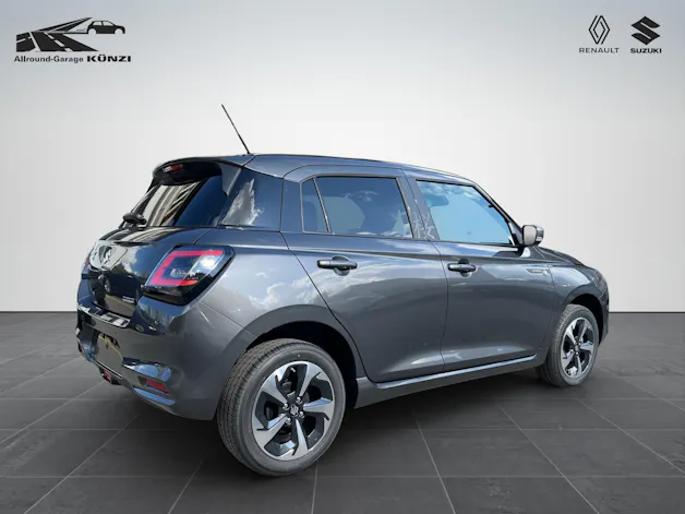 Suzuki Swift 1.2 Sakura Top Hybrid 4x4