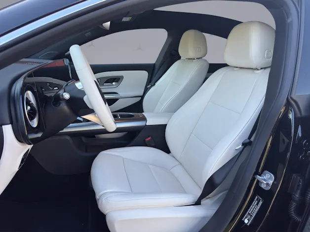 Mercedes-Benz CLA 220 Progressive 4matic