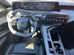 Peugeot 5008 1.2 Hybrid Allure