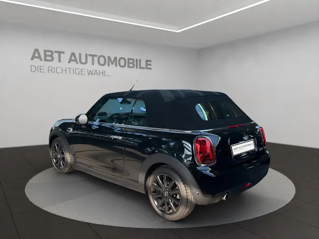 Mini Cabrio F57 1.5i Cooper