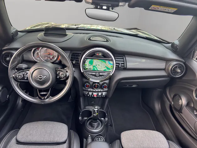 Mini Cabrio F57 1.5i Cooper