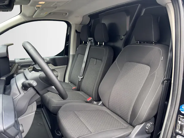 Ford Transit C Van 320 L1 2.0 EcoBlue 136 Trend