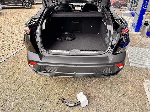 Peugeot 408 1.6 PHEV 225 GT